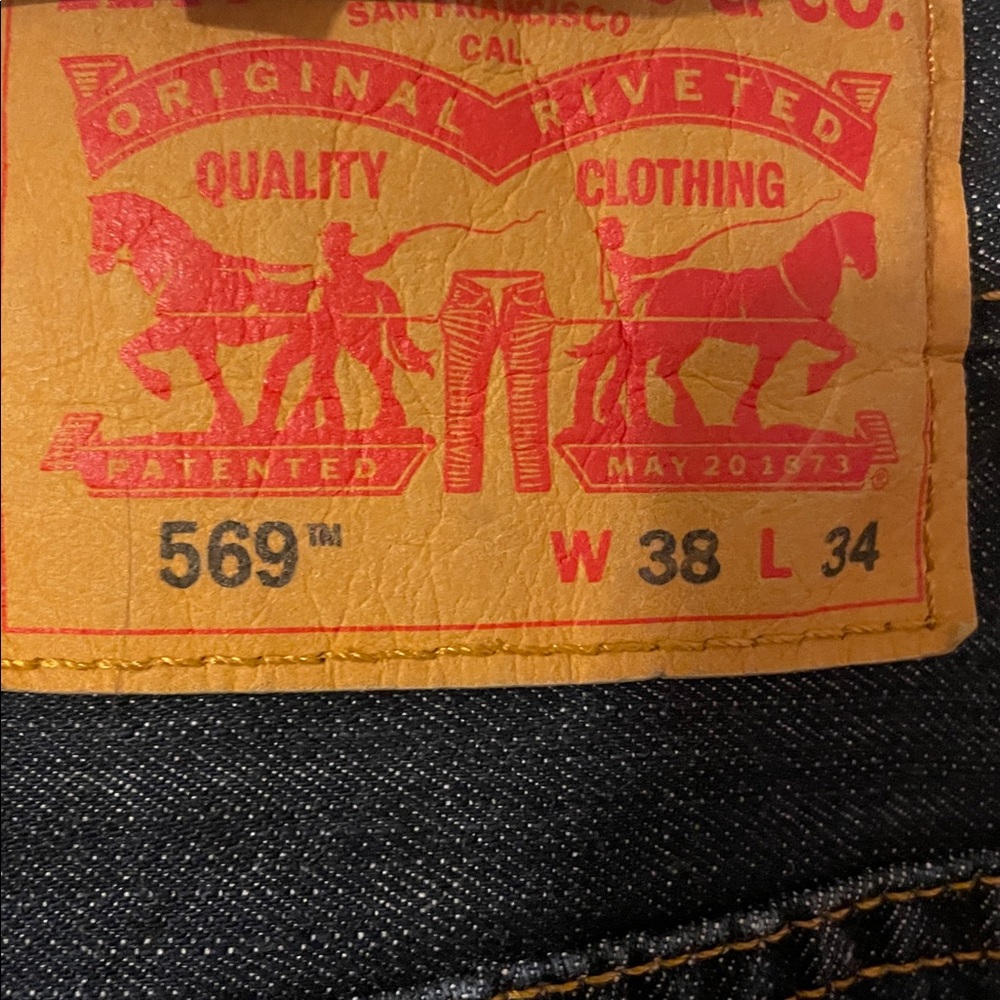 Men's  Levi’s Dark Blue Jeans Style 569 Zoe Size W 38 L 34 - Picture 3 of 6